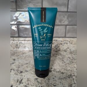 B&BW 24-hr Aromatherapy Body Cream in "Stress Relief" Eucalyptus and Tea scent